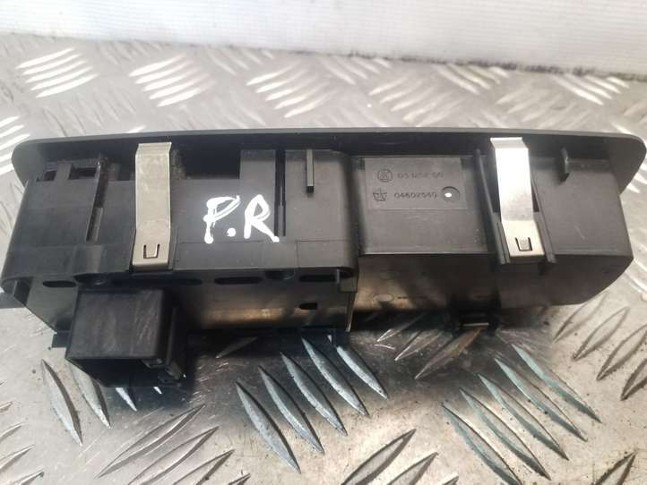Dodge Nitro (2006 - 2011)  04602540 Кнопка стеклоподъемников