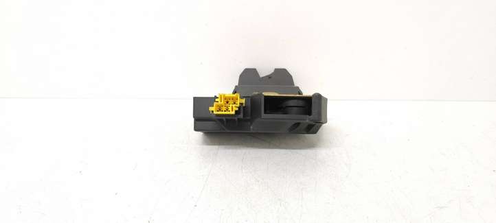 Volvo S80 (1998 - 2004)  9203463 Замок задней крышки