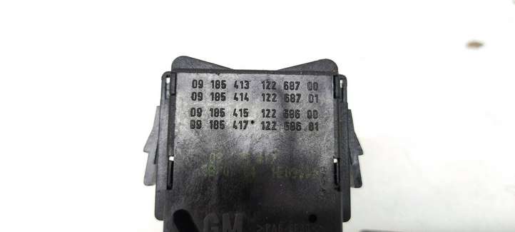 Opel Corsa C (2003 - 2006)  09185415 Ручка стеклоочистителей