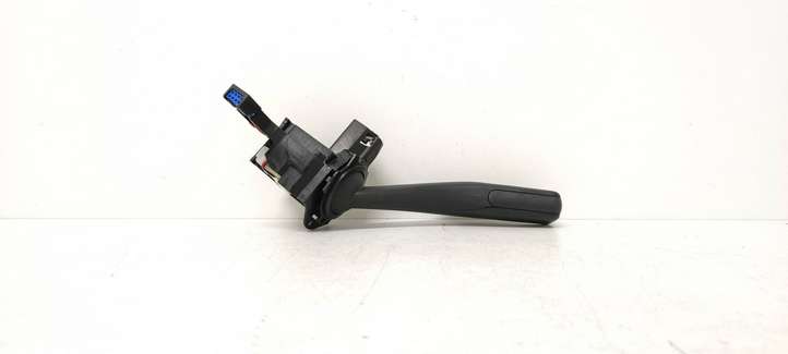 Volkswagen Cross Touran I (2006 - 2010)  1K0953519 Ручка стеклоочистителей