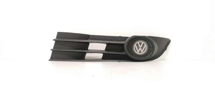 Volkswagen Cross Touran I (2006 - 2010)  1K0805911 Нижняя решётка (из трех частей)