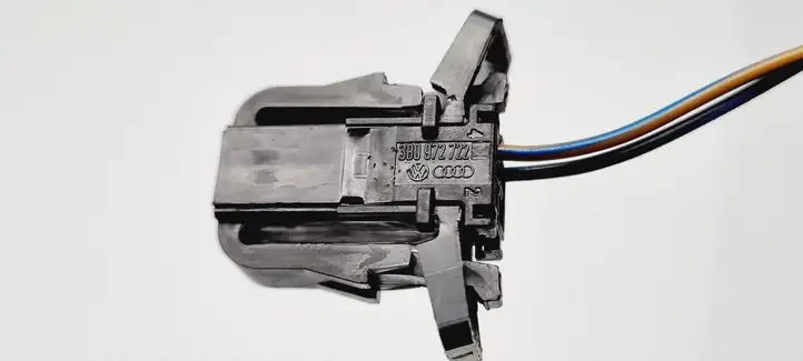 Volkswagen Golf V (2003 - 2009) 1K0972772 Прочая электропроводка — фото 4
