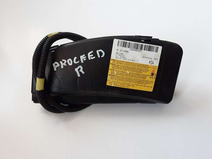 Kia Ceed (2010 - 2012)  607184901 Подушка безопастности сиденья