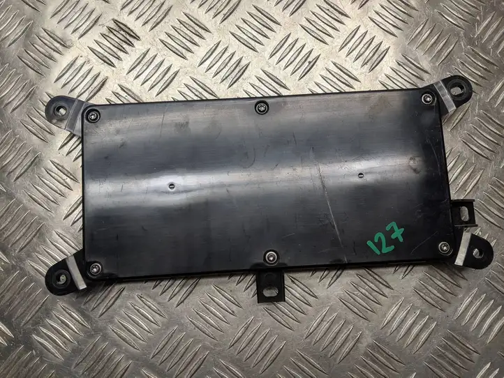 Tesla Model X (2015 - 2021) 104390000E Модуль комфорта — фото 1