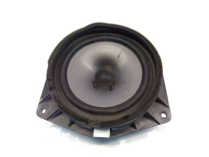 Toyota Yaris Verso (1999 - 2005)  8616052020 Громкоговоритель (громкоговорители) в передних дверях