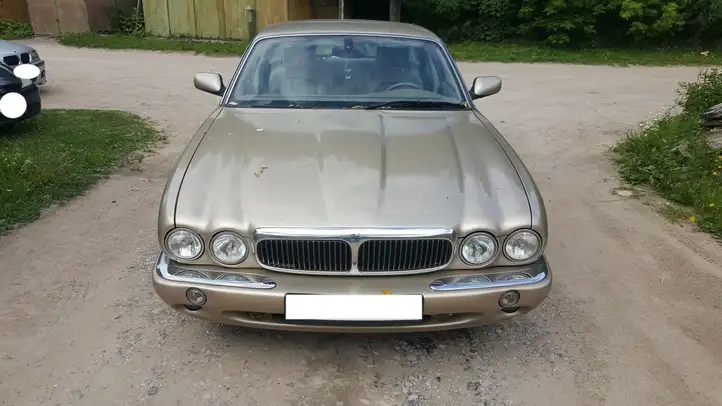 Jaguar XJ X308 (1998 - 2002) 4650AF Окантовка фары — фото 1
