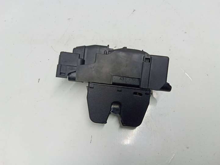 Citroen C4 Picasso (2013 - 2016)  9804762080 Замок задней крышки