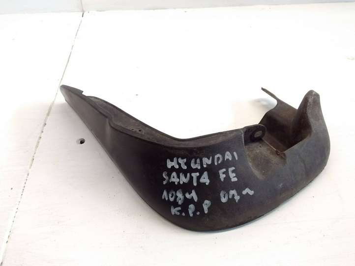 Hyundai Santa Fe (2005 - 2009)  868502B010 Передний брызговик