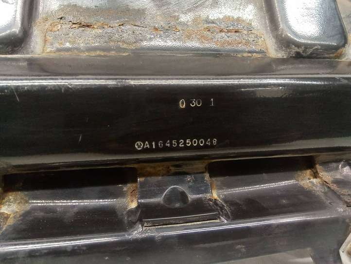 Mercedes-Benz GL X164 (2006 - 2012)  A1645250048 Защита дна двигателя