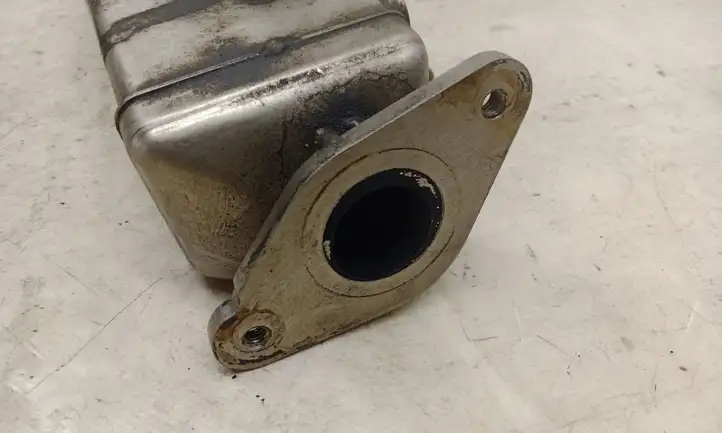 BMW 3 F30 F35 F31 (2012 - 2018) 7810751 Охладитель клапана EGR — фото 4