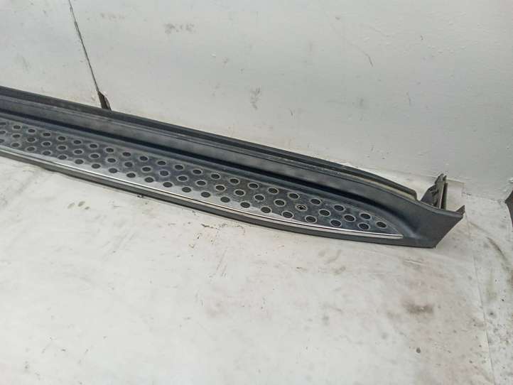 Mercedes-Benz GL X164 (2006 - 2012)  A1646900110 Порог