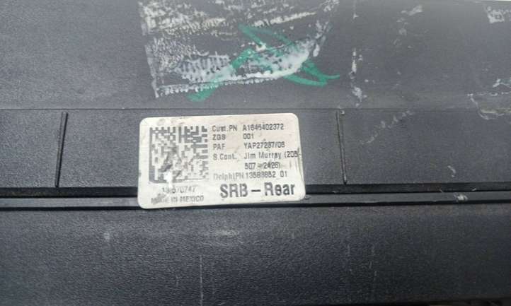 Mercedes-Benz GL X164 (2006 - 2012)  A1645402372 Блок предохранителей