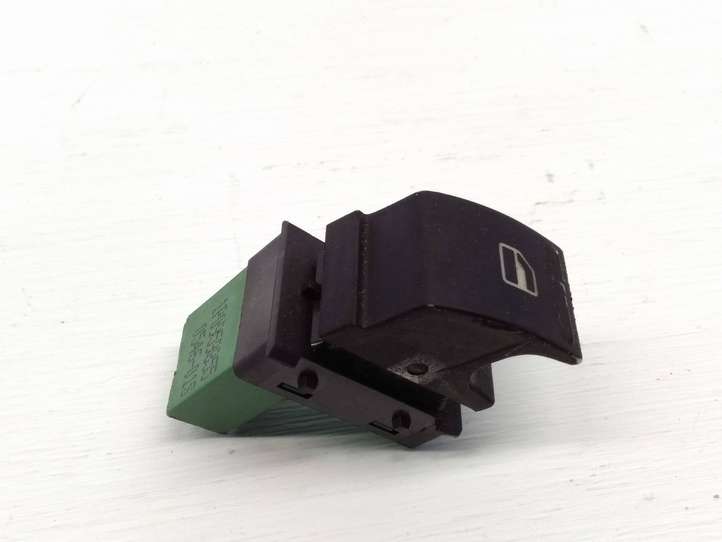 Seat Leon (1P) (2005 - 2012)  1P0959855 Кнопка стеклоподъемников