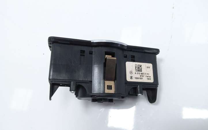Mercedes-Benz B-class W246 (2011 - 2014)  A2129050551 Включатель фонарей