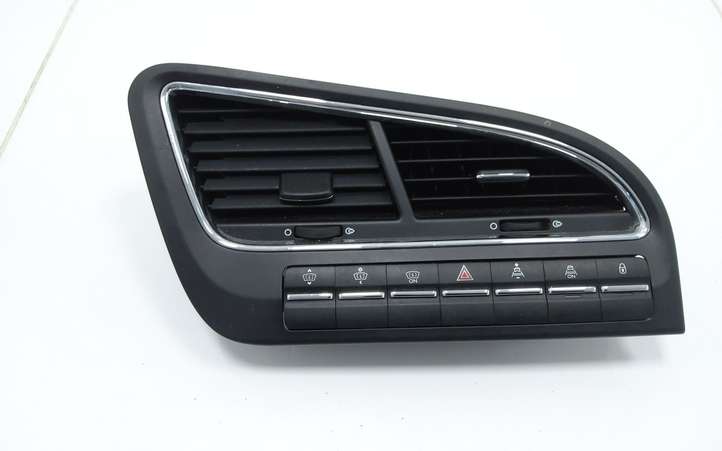Peugeot 5008 (2009 - 2013)  96638426XT Центральный дефлектор
