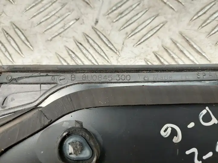 (2014 - 2018) 8U0845300B Заднее боковое стекло — фото 2