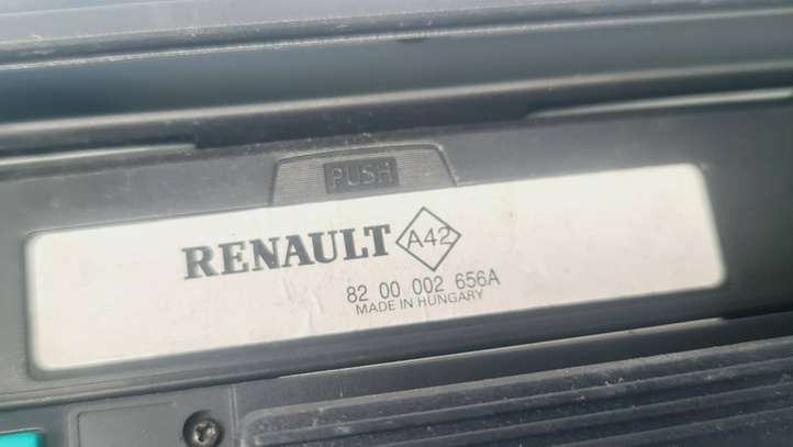 Renault Espace -  Grand espace IV (2004 - 2014)  8200002656A CD/DVD чейнджер