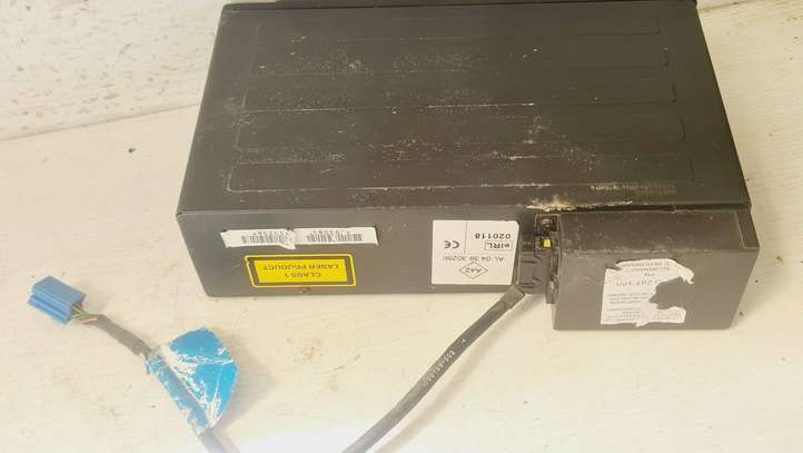 Renault Espace -  Grand espace IV (2004 - 2014)  8200002656A CD/DVD чейнджер