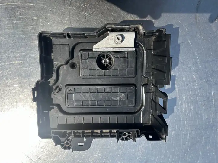 Renault Zoe (2012 - ) 648943485R Держатель аккумулятора — фото 1