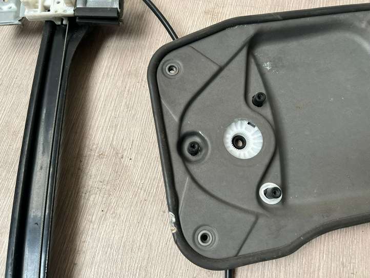 Skoda Roomster (2006 - 2010)  5J7837401B Механизм для электрического подъема окон передней двери (без двигателя)