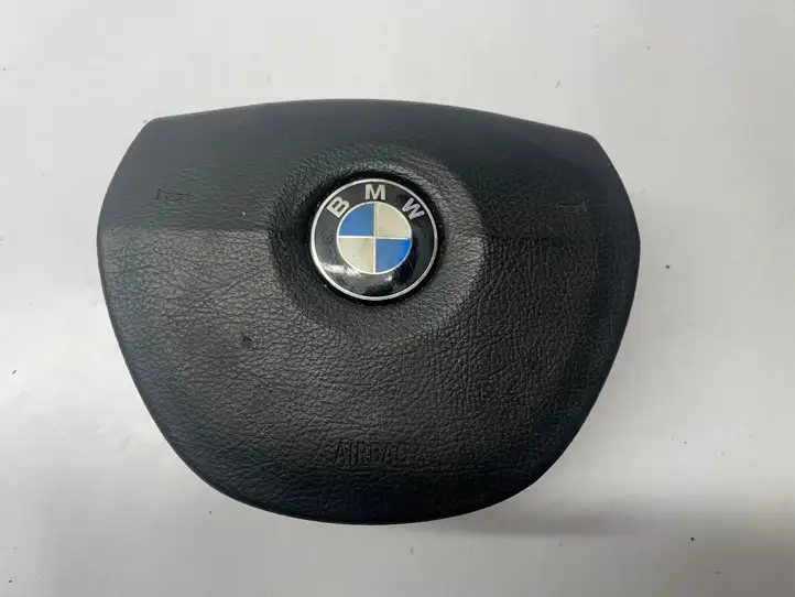 BMW 5 F10 F11 (2009 - 2016) 609531100 Подушка безопасности руля — фото 1