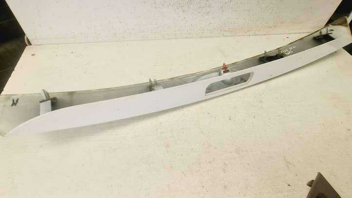 Ford Focus (2011 - 2015)  BM51A43404AFW Обшивка крышки багажника