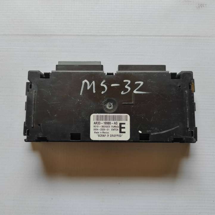 Ford Mustang V (2005 - 2014)  AR3319980AG Блок управления кондиционера воздуха / климата/ печки (в салоне)