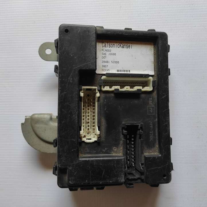 Nissan Quest (2003 - 2009)  284B05Z100 Mодуль kомфортa