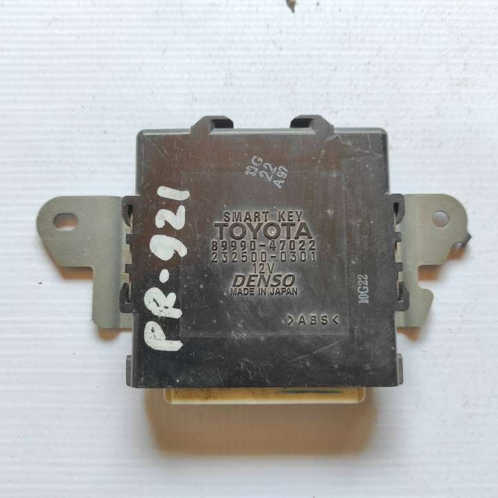 Toyota Prius (XW20) (2003 - 2009)  8999047022 Модуль блока управления CAS