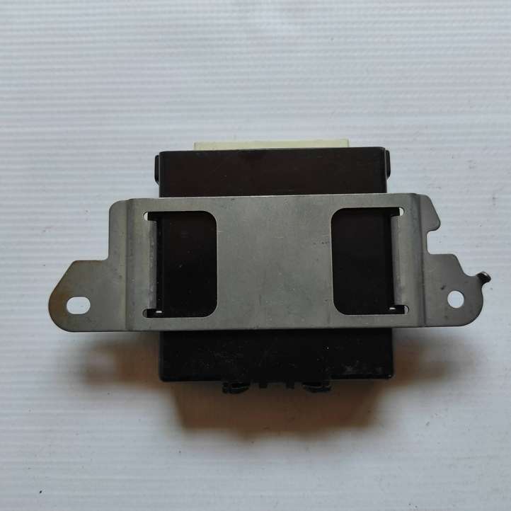 Toyota Prius (XW20) (2003 - 2009)  8999047022 Модуль блока управления CAS