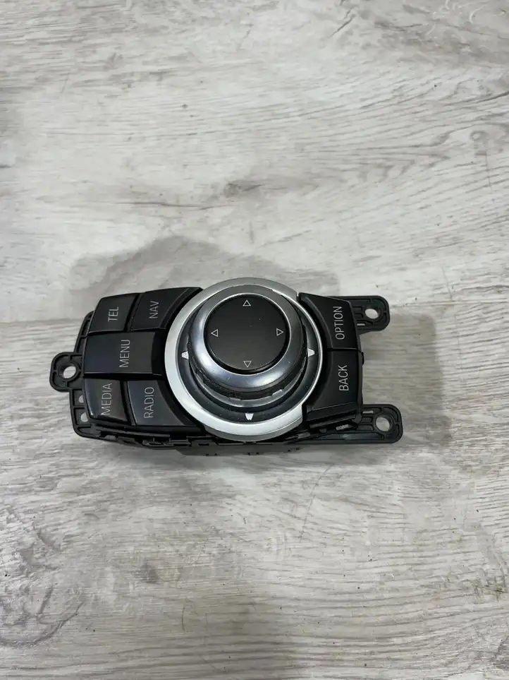 BMW 6 F12 F13 (2010 - 2018) 9286707 Контроллер мультимедийной системы — фото 2