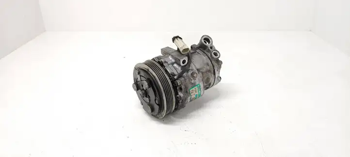 Opel Corsa C (2003 - 2006) 05457801462 Компрессор (насос) кондиционера воздуха — фото 1