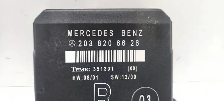 Mercedes-Benz C W203 (2000 - 2007) 2038206626 Блок управления дверью — фото 2