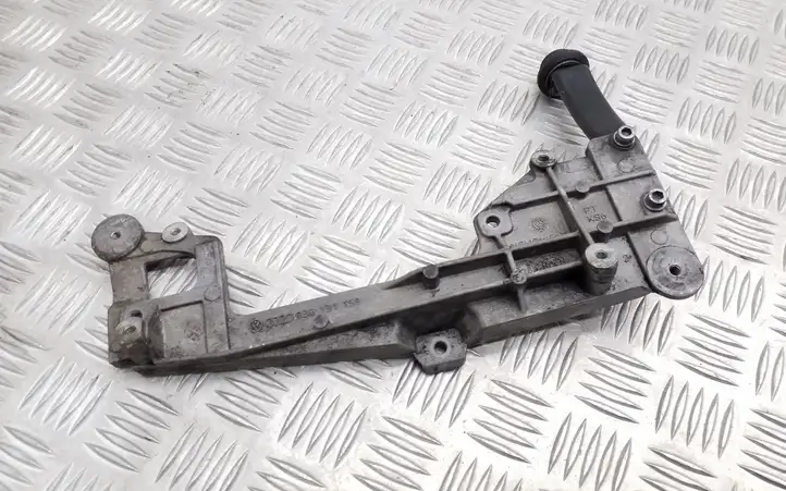 Audi A3/S3 8P (2008 - 2013) 03G131159 Кронштейн охладителя EGR — фото 1