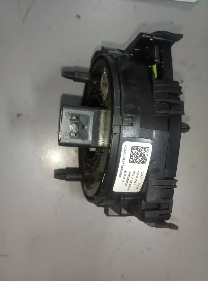 Skoda Octavia Mk3 (5E) (2013 - 2019) 5Q0953549A Контактное кольцо SRS — фото 2