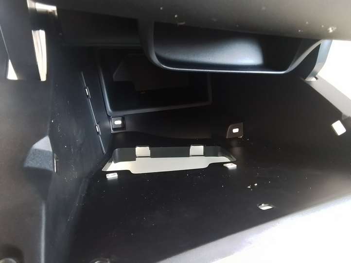 Peugeot 2008 II (2019 - )  944034784 Ящик для вещей