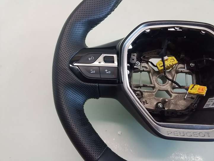 Peugeot 2008 II (2019 - )   Руль