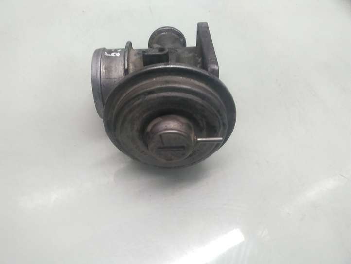 BMW 5 E39 (1996 - 2003)  7785452 Клапан EGR