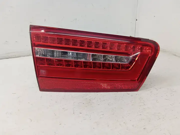 Audi A6 Allroad C7 (2012 - 2014) 4G9945093B Задний фонарь в крышке багажника — фото 1