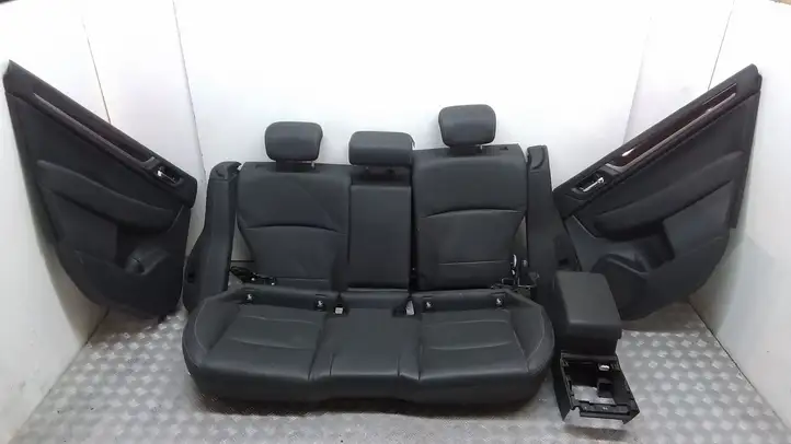 Subaru Outback (BS) (2014 - 2019) S71505810 Комплект салона — фото 1