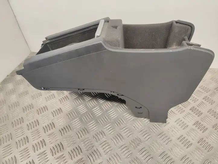 Volvo V60 (2013 - 2018) 39819457 Центральная консоль — фото 7