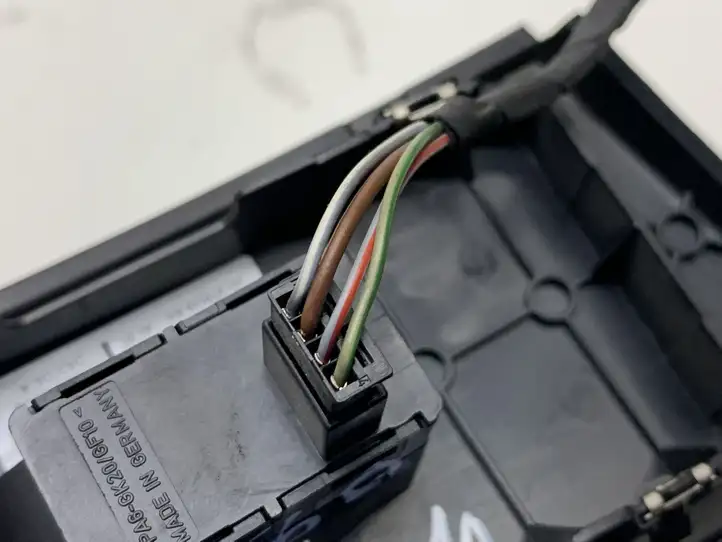 BMW 5 E60 E61 (2004 - 2010) 6940313 Кнопка стеклоподъемников — фото 7