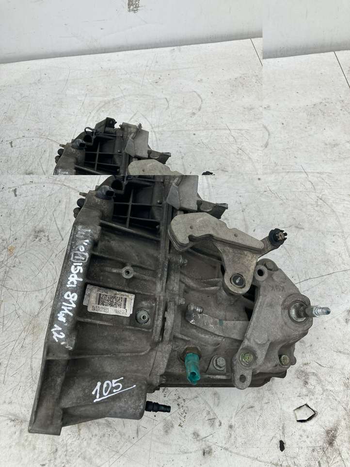 Nissan Juke I F15 (2010 - 2018)  7701700587 Механическая коробка передач, 6 передач