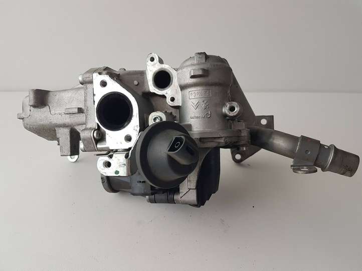 Peugeot 308 (2013 - 2021)  9802194080 Охладитель EGR