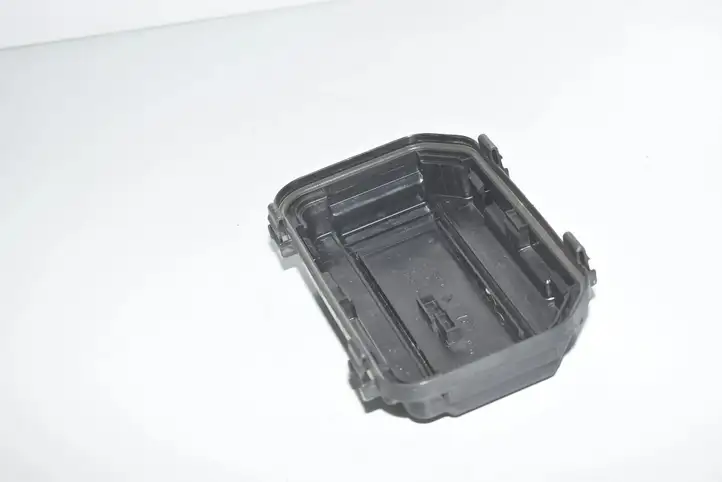 BMW 2 F22 F23 (2013 - 2017) 9224872 Крышка ящика предохранителей — фото 3