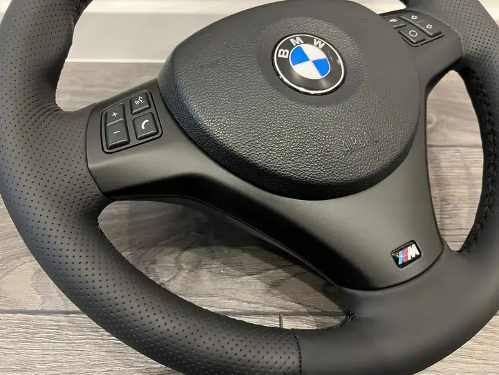 BMW X1 E84 (2009 - 2015) Руль — фото 3