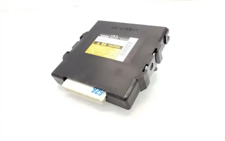 Toyota RAV 4 (XA30) (2006 - 2016)  8963042020 Блок управления ESP (система стабилизации)