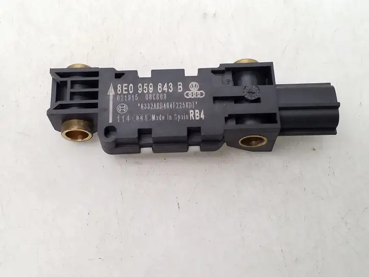 Seat Exeo (3R) (2008 - 2013) 8E0959643B Датчик удара SRS — фото 1