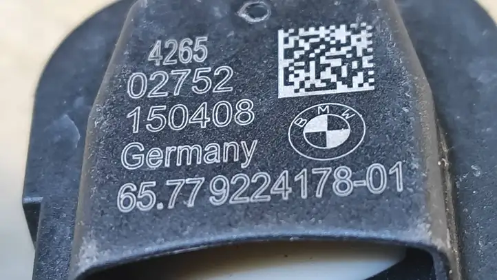BMW 7 F01 (2008 - 2016) 9224178 Датчик удара SRS — фото 3