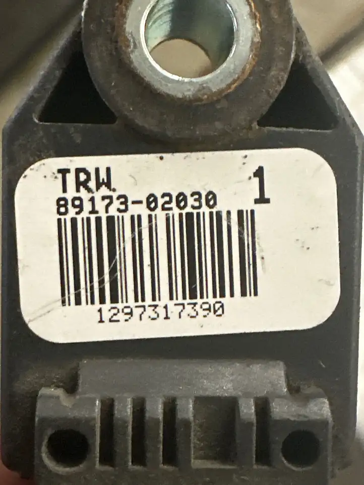 Toyota Corolla Verso AR10 (2004 - 2009) 8917302030 Датчик удара SRS — фото 2
